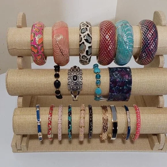 Linen Fabric 3-Tier Bracelet Holder Display Stand - Picture 3 of 4